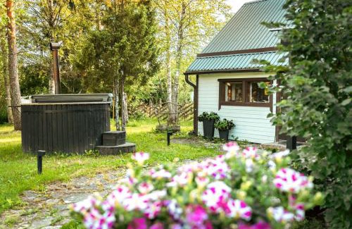 Moraste Resort | Saarelux Riverise Villa