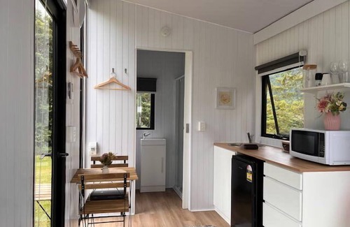 Bramston Beach House | Sabai Retreat by Tiny Away