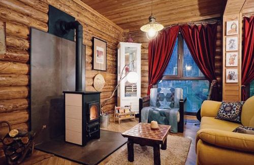 Tuzdybastau House | Sabay Sai Wooden Guesthouse in The National Park