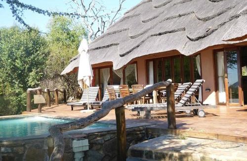 Hazyview Cabin | Sabi river private lodge