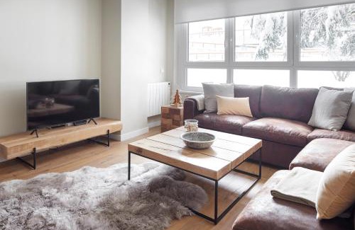 Baqueira Apartment | Saburedo by FeelFree Rentals