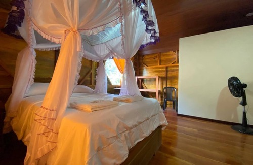 Yasuni National Park Hotel | SACHA ÑAMPI ECOLODGE