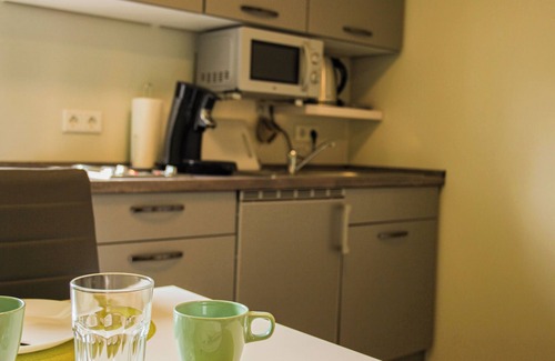 Großengottern Apartment | Sacher´s Quartiere - modern, close to Hainich, Unstrut cycle path and city trips