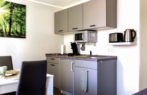 Großengottern Apartment | Sacher´s Quartiere - modern, close to Hainich, Unstrut cycle path and city trips