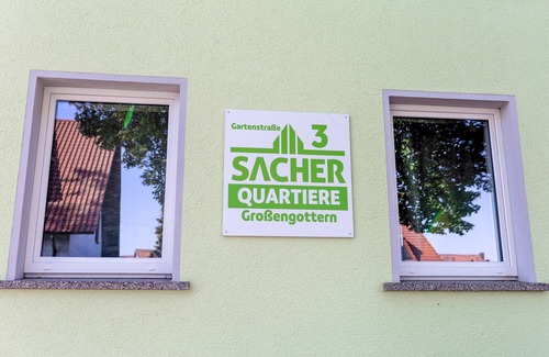 Großengottern Apartment | Sacher´s Quartiere - modern, close to Hainich, Unstrut cycle path and city trips