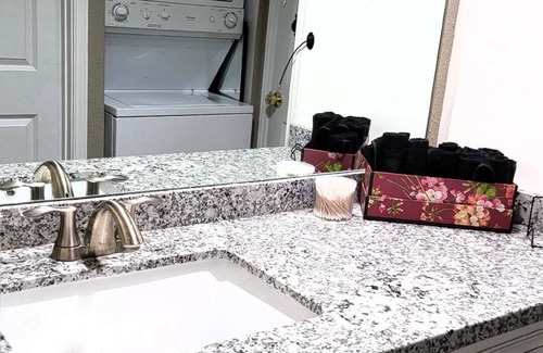 Westchase Condo | Sacred Space - Hidden Retreat with Everything You Need In Room