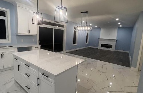 Thorndale House | Sacred Stay in This 4 Bdrm Get Away
