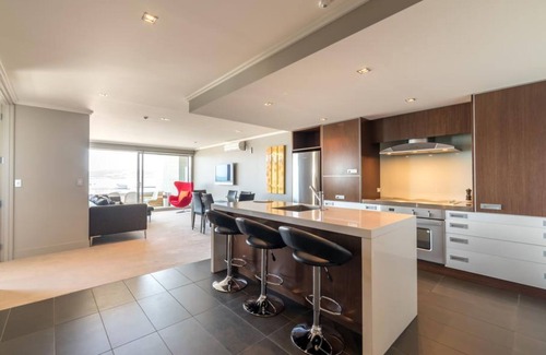 Waipahihi Apartment | Sacred Waters