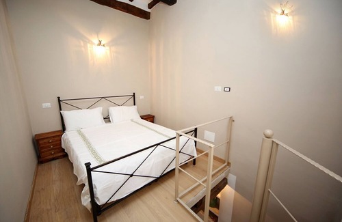 Mugnano in Teverina House | Sacrobosco apartment Spruce