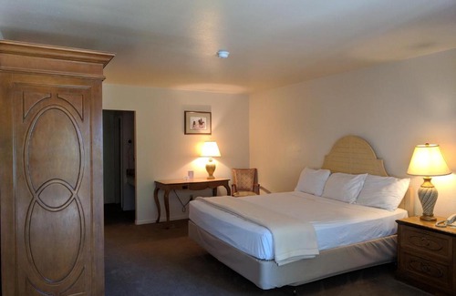 Pahrump Hotel | Saddle West Casino Hotel
