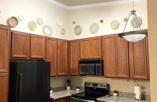 Bermuda Dunes Condo | Saddleback Sunrise Upstairs Condo -Pool,Spa,Gym,Pickle Ball 31 days