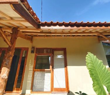 Batu Karas Cabin | Sadewa homestay batukaras