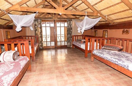 Senga Cabin | Safari Beach Lodge