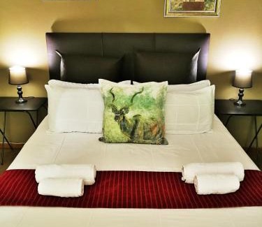 Vryburg House | Safari Guesthouse