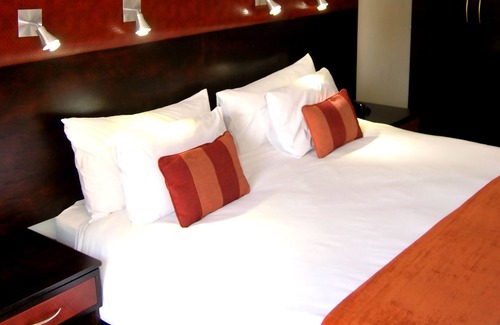 Rustenburg Hotel | Safari Hotel & Convention Centre