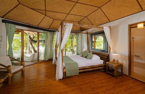 Mushimasgali Resort | Safari Island