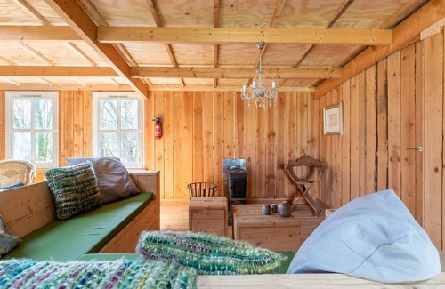 Oeffelt House | Safari lodge with veranda in Oeffelt