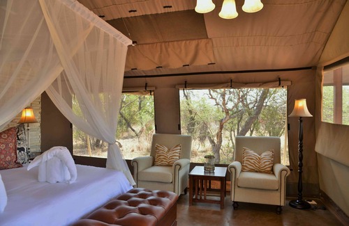 Leeupoort Cabin | Safari Plains