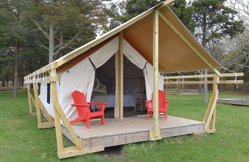 Northwest Harbor RV Rental | Safari Tent Glamping,S7-CedarPt, East Hampton, NY