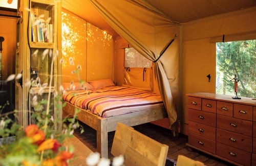 Le Gue-d'Allere Cabin | Safari tent with all comforts, garden, swimming pool, between La Rochelle and Venise verte