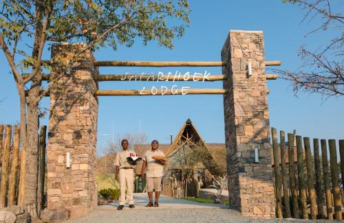 Kamanjab Cabin | Safarihoek Lodge