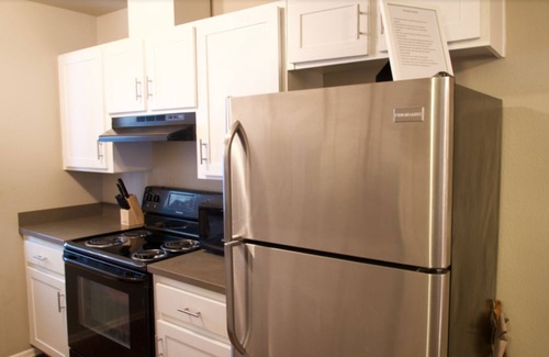 Harbor Apartment | Safe and clean apartment in Lakewood CA