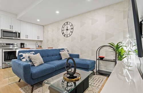 Tuxedo Park House | Safe and Prime location - 5 mins to downtown