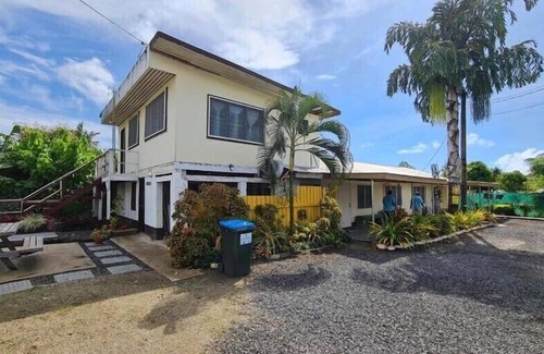 Vaitele Apartment | Safe and quiet 2 Bedroom Apartment only 7 mins from Apia city or to Vaitele.