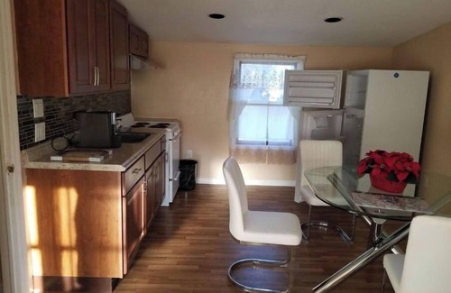 Uniondale House | Safe, clean, comfortable, electric and luxury