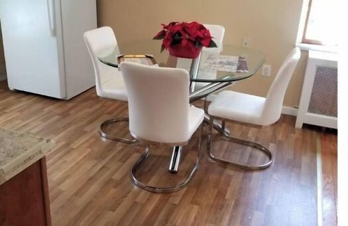 Uniondale House | Safe, clean, comfortable, electric and luxury