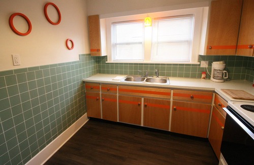 Niagara Falls Apartment | Safe, Clean & Spacious, Great for Families