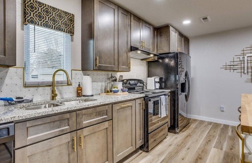Wichita House | Safe & Cozy Central Stay W/Fenced Yard