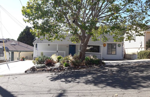Benicia House | Safe, Cozy, Clean, Quiet, Home in Family-Friendly Residential Neighborhood.