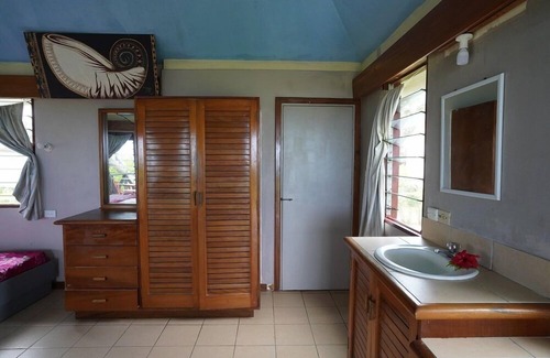 Naisisili Bed & Breakfast | Safe Landing Eco Lodge