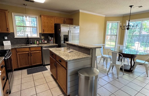 Ellendale House | Safe nice area/Cove in Bartlett, Tn near Memphis.Easy access to I40.NoParties