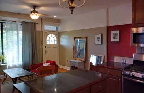 Windsor Terrace House | Safe Pretty Friendly Amazing Brooklyn Neighborhood.
