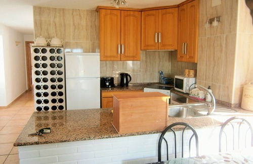 Pruna Apartment | SAFE & SECURE CASA GOYA FAB VIEWS, GLORIOUS SUNSETS & SUNRISES. 4 PERSONS