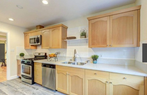 Birds Landing House | safest place to enjoy & relax!