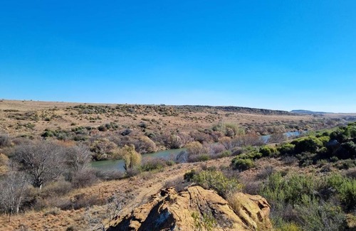 Maletswai House | Saffier river cottage Farmstay