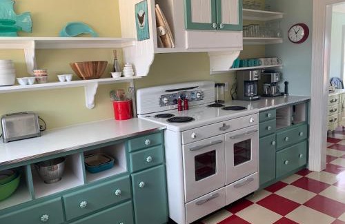 Twillingate House | Saffron House