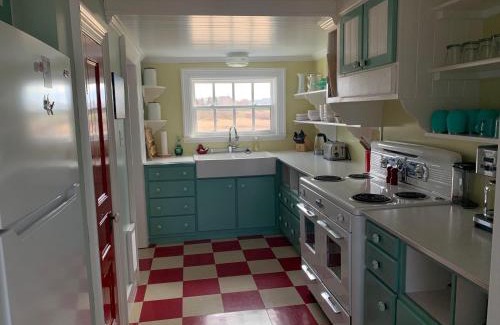 Twillingate House | Saffron House