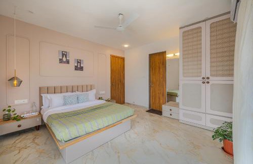 Kapurhol Villa | SaffronStays Flora