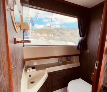 Molle Boat Rental | Safir I Mölle hamn