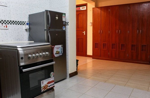 Mombasa Apartment | SafiriKenyaHome, Nyali, Mombasa, Kenya