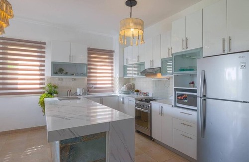 Ain Sokhna House | Safty Palm Oasis Private Pool with Golf View & 5 minutes away Beach Access