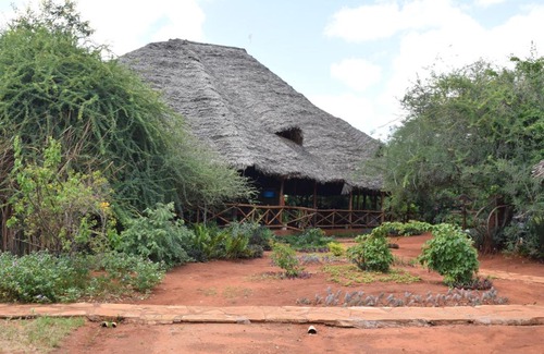 Voi Cabin | Sagala Lodge