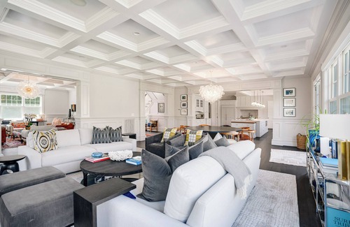 Sagaponack House | Sagaponack's Premier Summer Retreat 6 Bedrooms 6.5 Baths