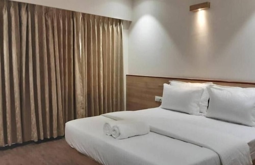 Murud-Harnai Hotel | Sagar Sawali Grand