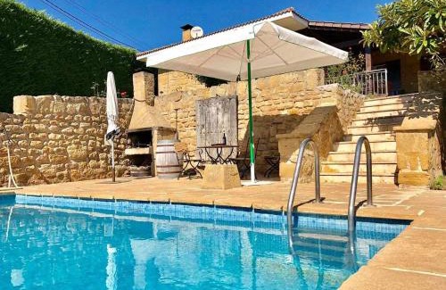 Ganuza House | SagastiEnea Villa con Piscina y Tenis en la Rioja