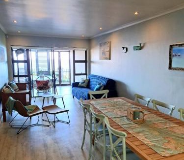 De Kelders Apartment | Sage at Whale Cove - Sea Facing Apartment